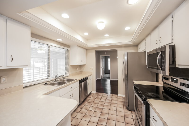 2,355/Mo, 2130 SE 9th Ter Cape Coral, FL 33990 Misc View 5