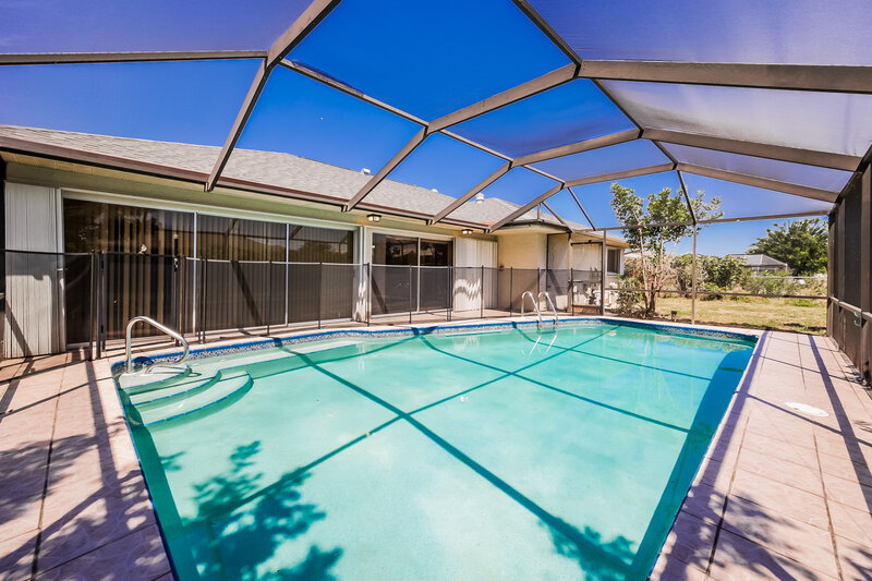 2,355/Mo, 2130 SE 9th Ter Cape Coral, FL 33990 Misc View 16