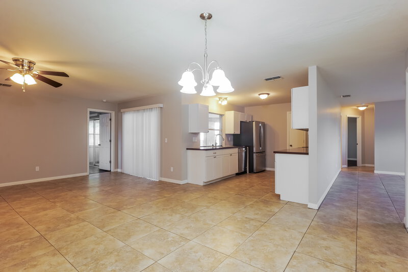 1,710/Mo, 324 SE 17th Pl Cape Coral, FL 33990 Dining Room View
