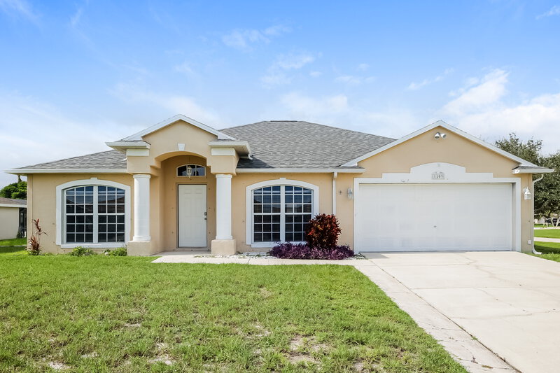 2,530/Mo, 1103 SW 40th Ter Cape Coral, FL 33914 External View