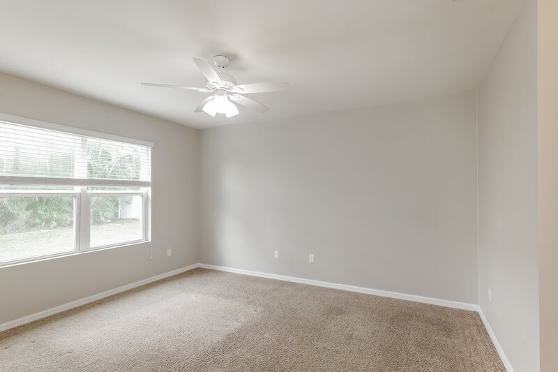 1,805/Mo, 2002 SE 12th St Cape Coral, FL 33990 Main Bedroom View