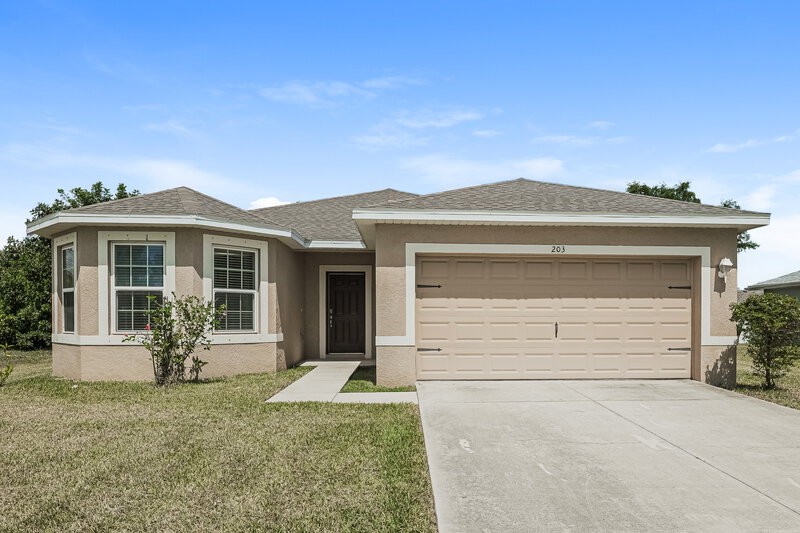 1,915/Mo, 203 NE 9th Ave Cape Coral, FL 33909 External View
