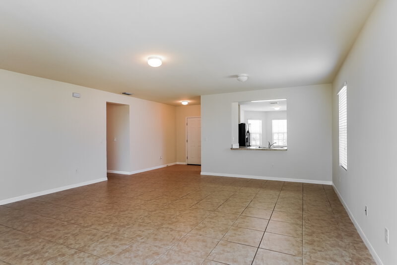 1,875/Mo, 203 NE 9th Ave Cape Coral, FL 33909 Misc View 3