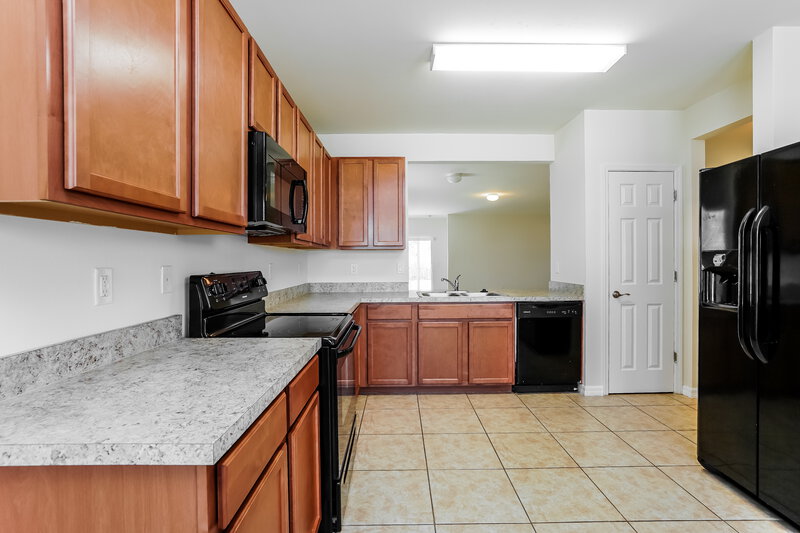 1,875/Mo, 203 NE 9th Ave Cape Coral, FL 33909 Misc View 5