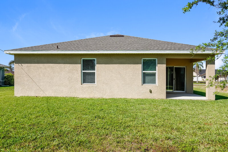 1,875/Mo, 203 NE 9th Ave Cape Coral, FL 33909 Misc View 15