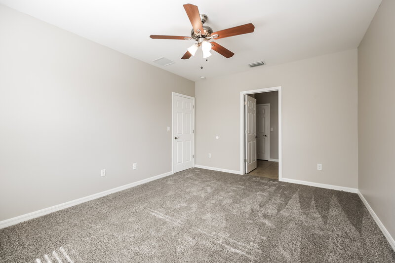 2,330/Mo, 4222 SW 13th Ave Cape Coral, FL 33914 Main Bedroom View