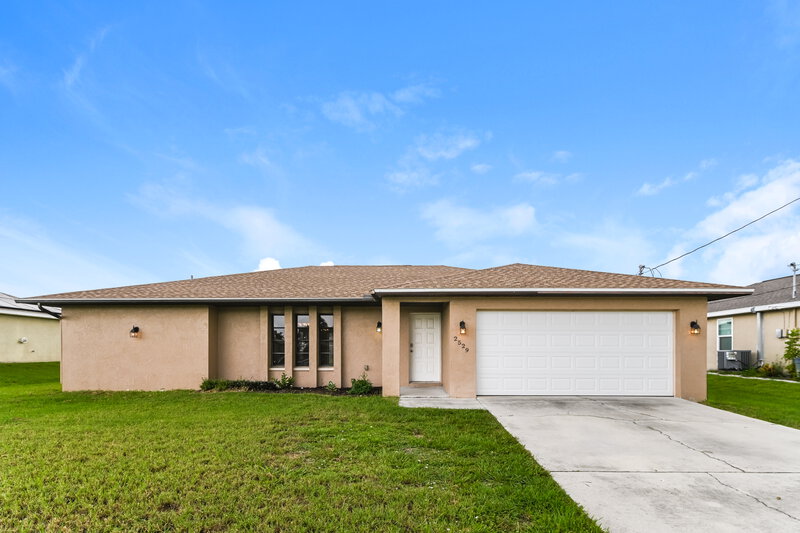 1,935/Mo, 2529 SW 15th Pl Cape Coral, FL 33914 External View