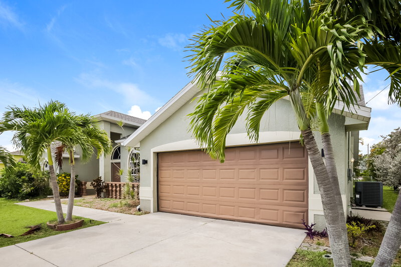 3,420/Mo, 433 SW 6th St Cape Coral, FL 33991 Front View
