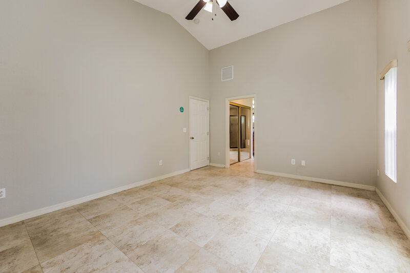 3,420/Mo, 433 SW 6th St Cape Coral, FL 33991 Main Bedroom View