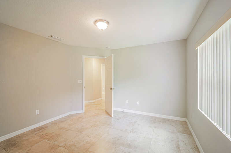 2,445/Mo, 433 SW 6th St Cape Coral, FL 33991 Bedroom View