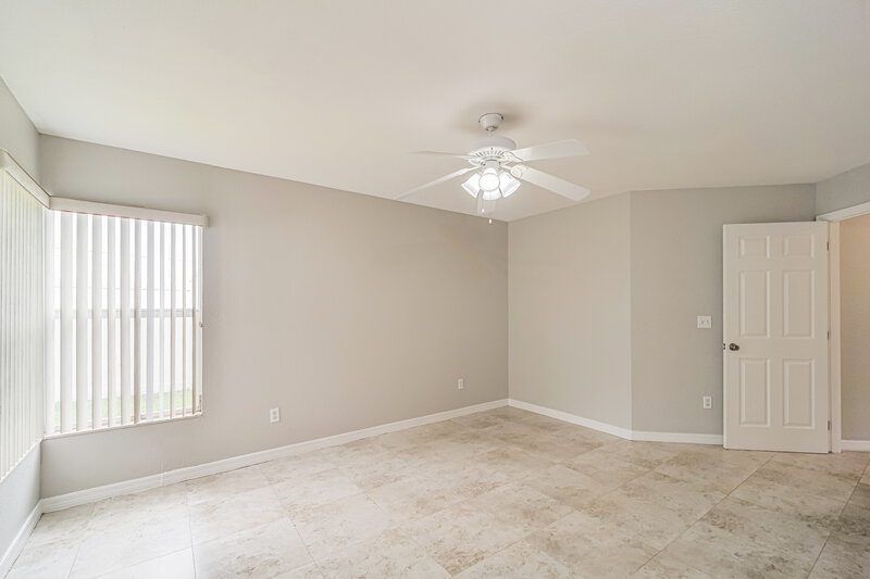 2,445/Mo, 433 SW 6th St Cape Coral, FL 33991 Bedroom View 2