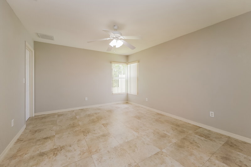 3,420/Mo, 433 SW 6th St Cape Coral, FL 33991 Bedroom View