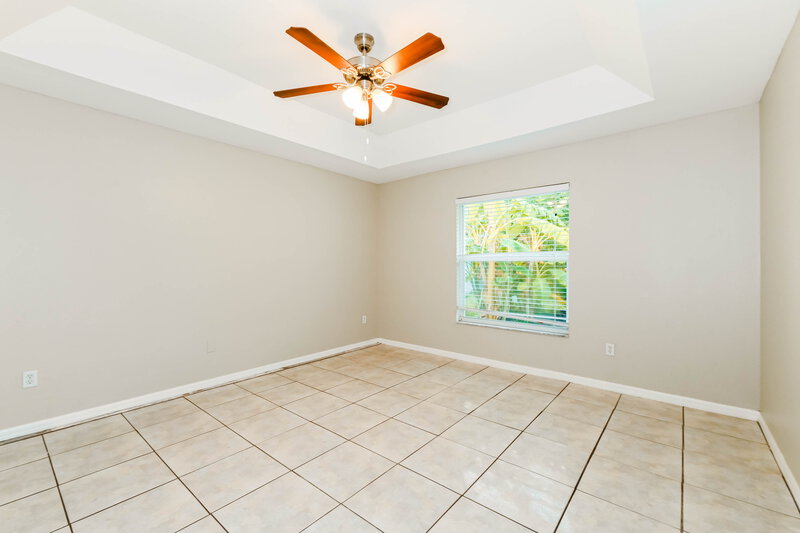 1,720/Mo, 1531 SE 42nd Ter Cape Coral, FL 33904 Main Bedroom View