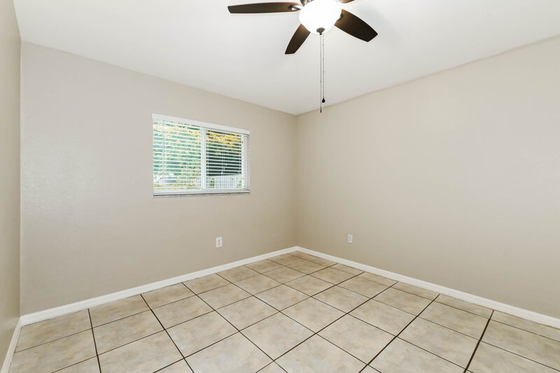 1,720/Mo, 1531 SE 42nd Ter Cape Coral, FL 33904 Bedroom View