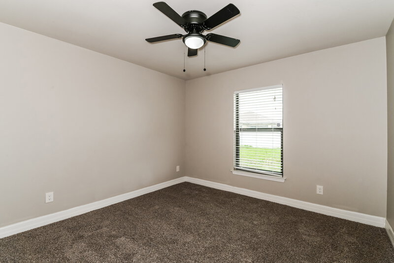 2,000/Mo, 2025 SW 32nd St Cape Coral, FL 33914 Bedroom View 2