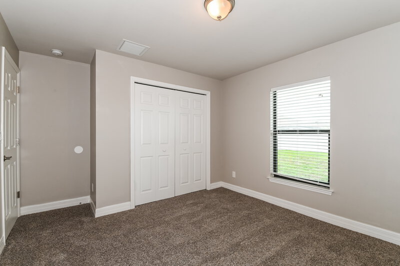 2,000/Mo, 2025 SW 32nd St Cape Coral, FL 33914 Bedroom View 3