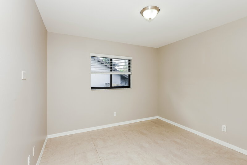 1,730/Mo, 2126 SW 14th Ave Cape Coral, FL 33991 Bedroom View 2