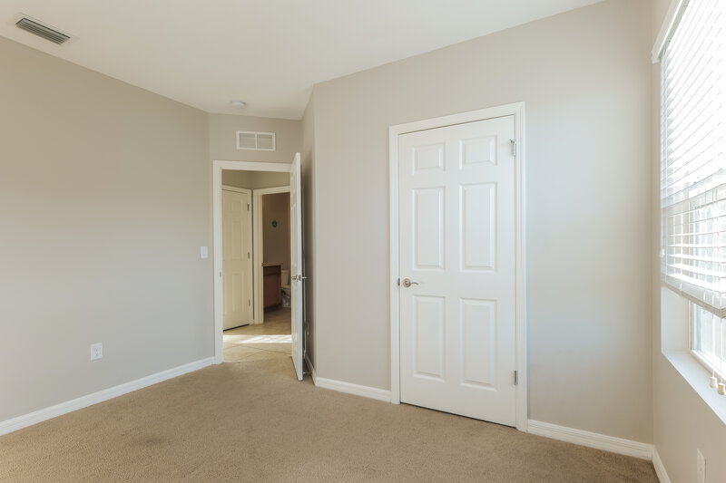 1,825/Mo, 320 SE 3rd St Cape Coral, FL 33990 Bedroom View