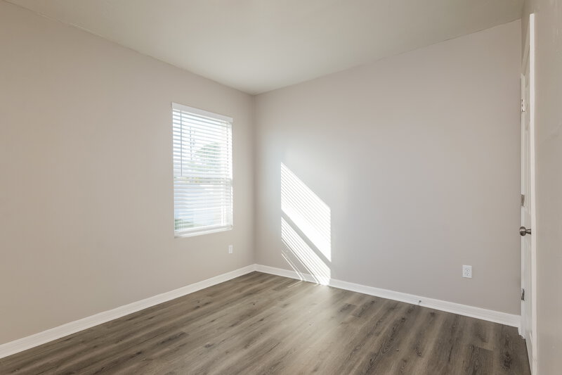 1,850/Mo, 4406 SW 15th Ave Cape Coral, FL 33914 Bedroom View