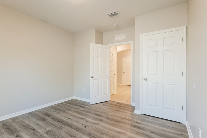 1,850/Mo, 4406 SW 15th Ave Cape Coral, FL 33914 Bedroom View 3