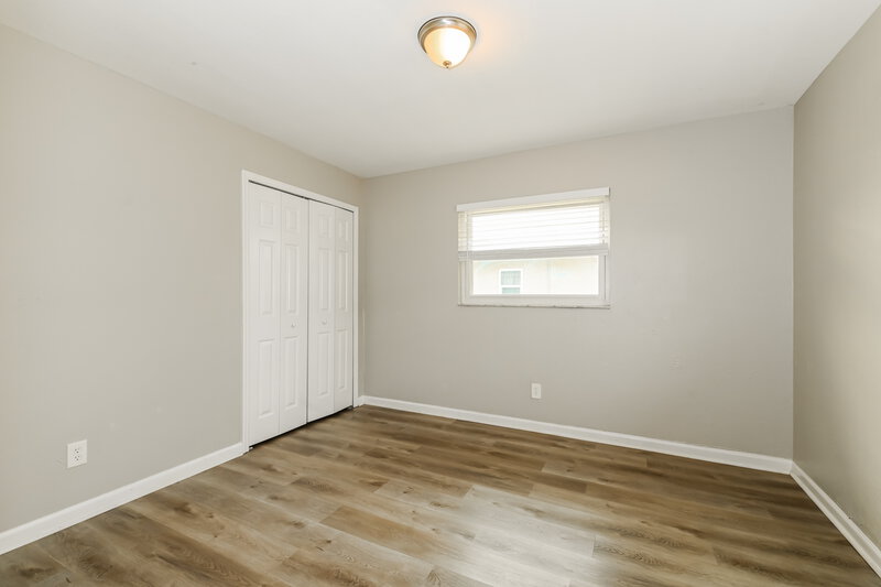 1,835/Mo, 923 SE 19th St Cape Coral, FL 33990 Bedroom View 2