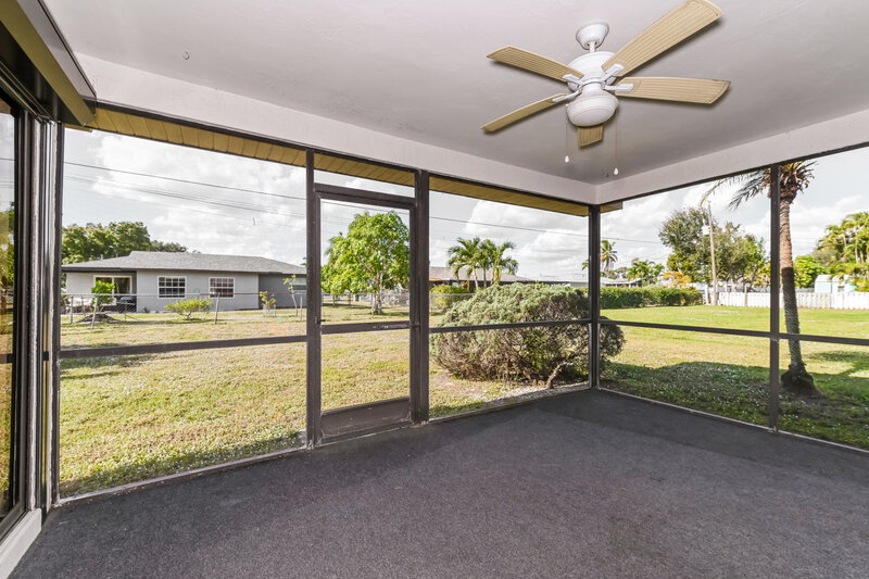 1,715/Mo, 3308 SW 6th Pl Cape Coral, FL 33914 Screened Porch View