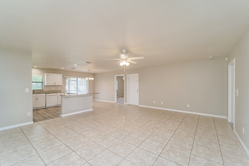 2,090/Mo, 1009 Nicholas Pkwy W Cape Coral, FL 33991 Living Room View 2
