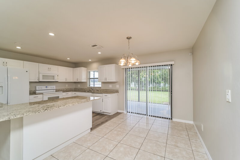 2,090/Mo, 1009 Nicholas Pkwy W Cape Coral, FL 33991 Dining Room View
