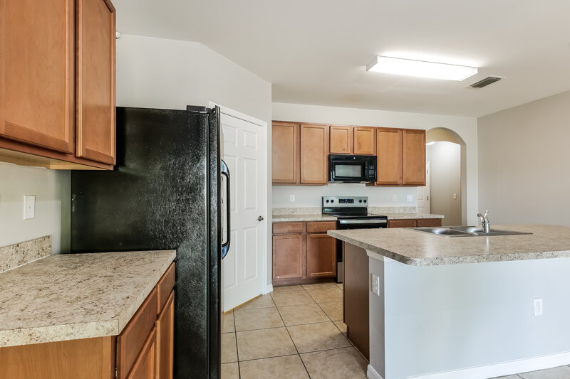 1,840/Mo, 25 SW 19th Ter Cape Coral, FL 33991 Misc View 6