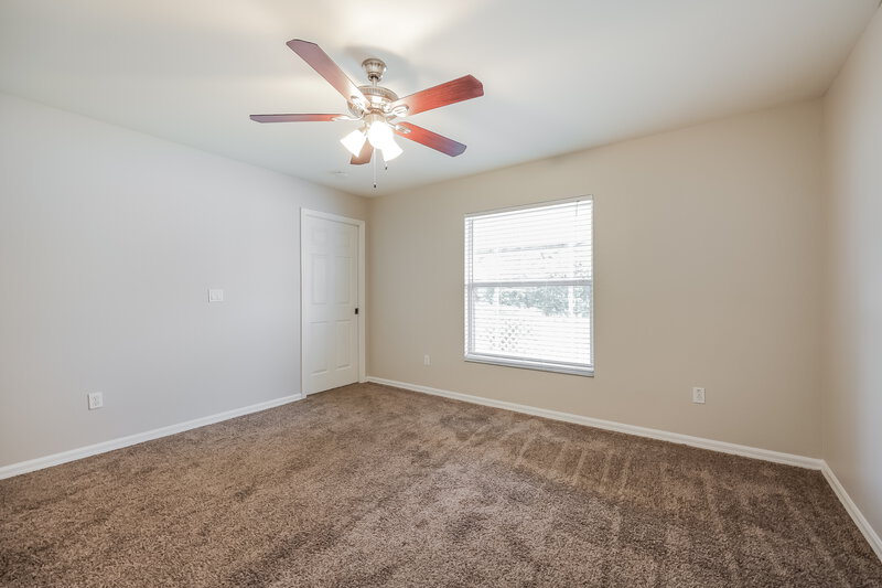 1,835/Mo, 15585 Spring Line Ln Fort Myers, FL 33905 Main Bedroom View 2