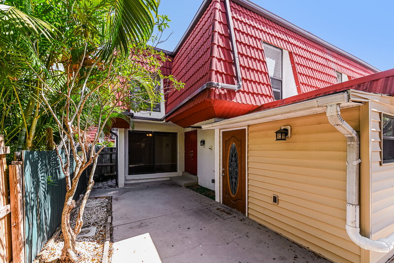 1,915/Mo, 10907 Meadow Lark Cove Dr Fort Myers, FL 33908 External View