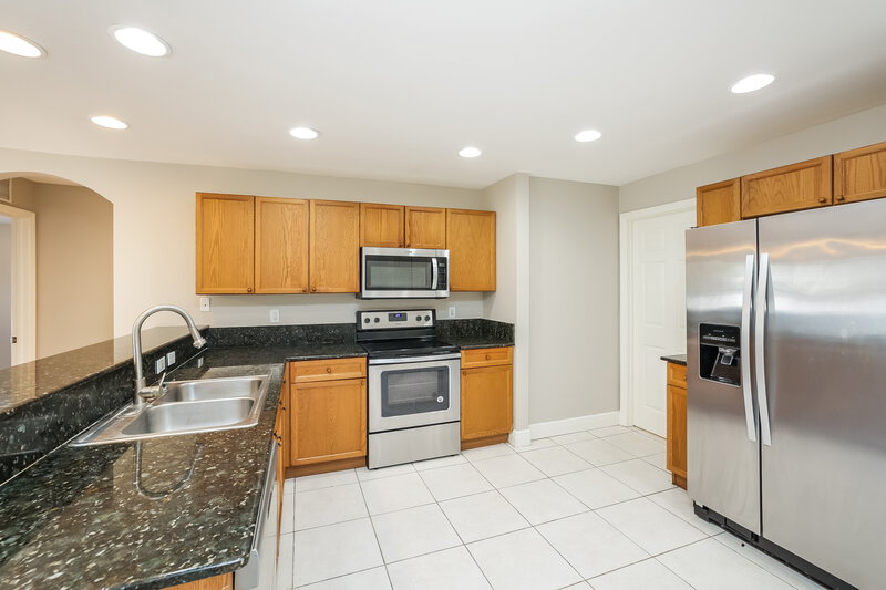 1,890/Mo, 1207 Summa Blvd Lehigh Acres, FL 33974 Kitchen View