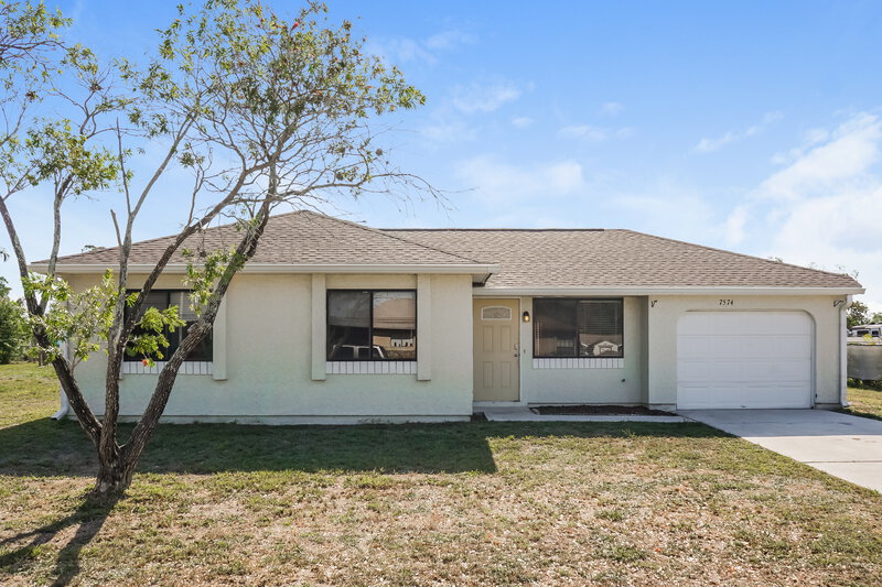 1,590/Mo, 7574 Mesa St North Port, FL 34287 External View