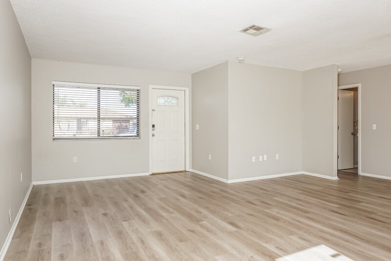 1,590/Mo, 7574 Mesa St North Port, FL 34287 Living Room View