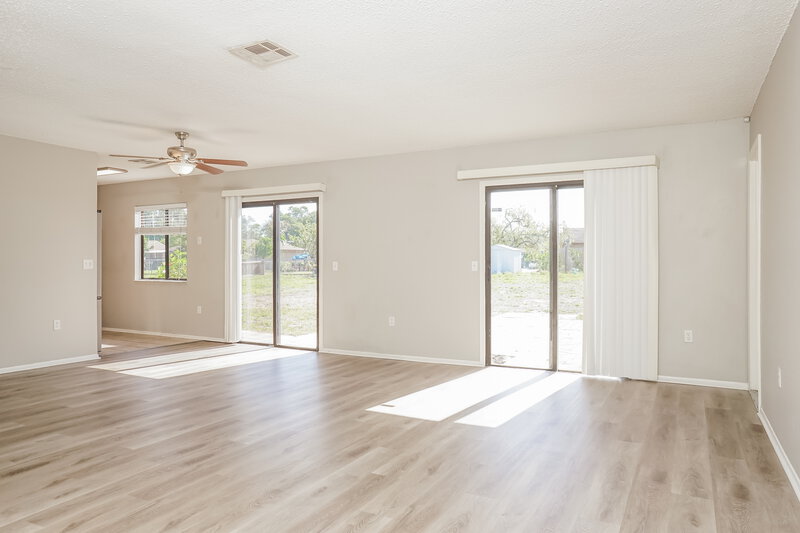 1,590/Mo, 7574 Mesa St North Port, FL 34287 Living Room View 2