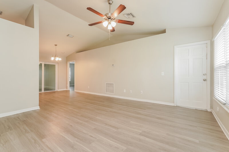 2,605/Mo, 5426 Trammel St Naples, FL 34113 Living Room View