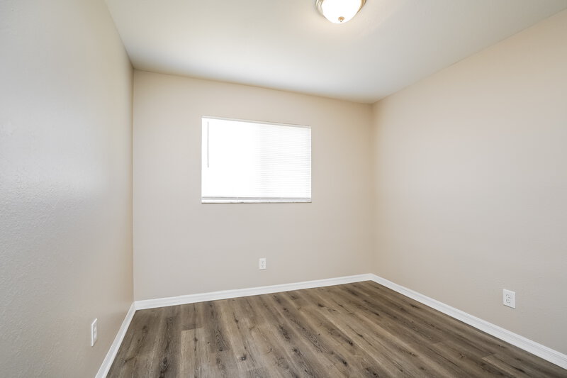 2,940/Mo, 706 SW 11th St Cape Coral, FL 33991 Bedroom View 2