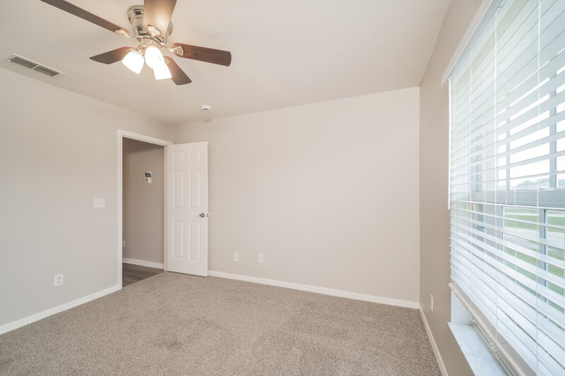 1,620/Mo, 1825 Sw 25Th St Cape Coral, FL 33914 Bedroom View 2