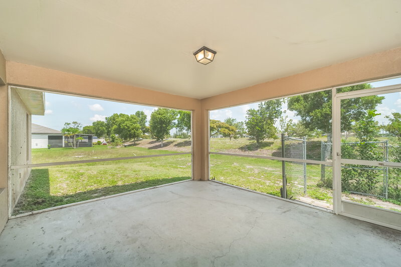 1,620/Mo, 1825 Sw 25Th St Cape Coral, FL 33914 Screen Porch View