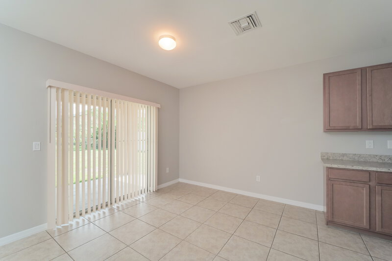 1,865/Mo, 173 SE 16th Ter Cape Coral, FL 33990 Dining Room View
