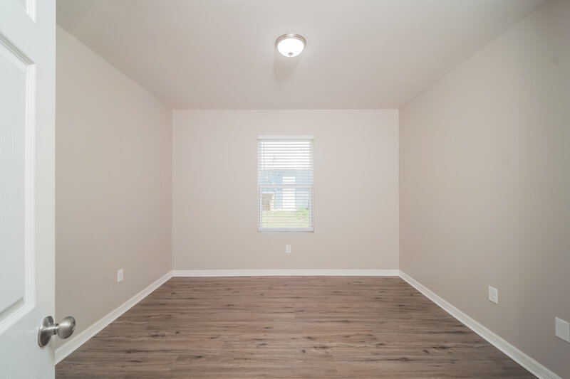 2,035/Mo, 509 SW 11th Ave Cape Coral, FL 33991 Bedroom View 3