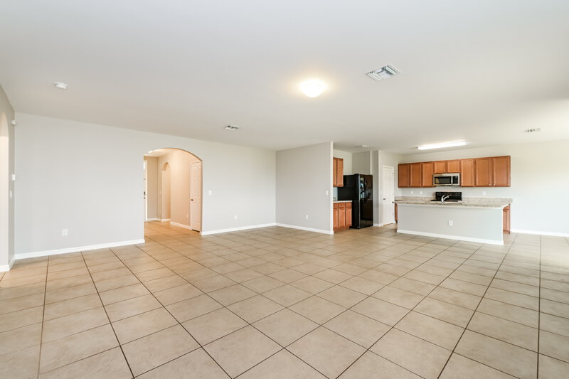 2,670/Mo, 1605 SW 15th St Cape Coral, FL 33991 Living Room View