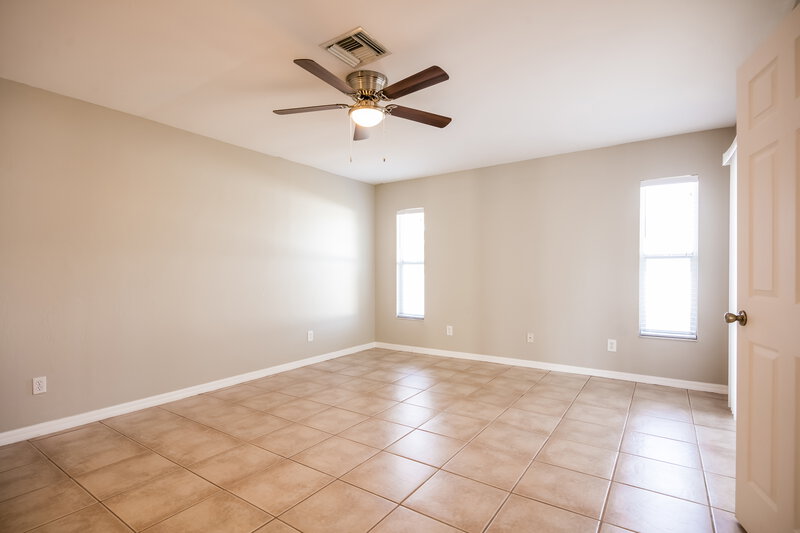 2,130/Mo, 229 SW 43rd Ln Cape Coral, FL 33914 Master Bedroom View
