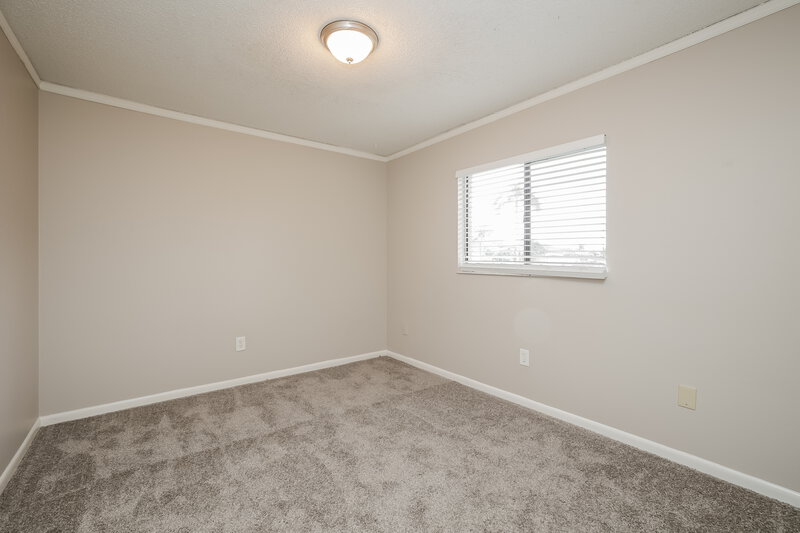 1,885/Mo, 433 SE 13th Pl Cape Coral, FL 33990 Bedroom View