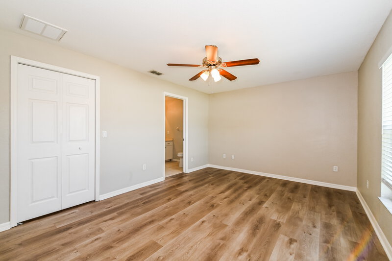 1,825/Mo, 2310 SW 4th Ct Cape Coral, FL 33991 Main Bedroom View