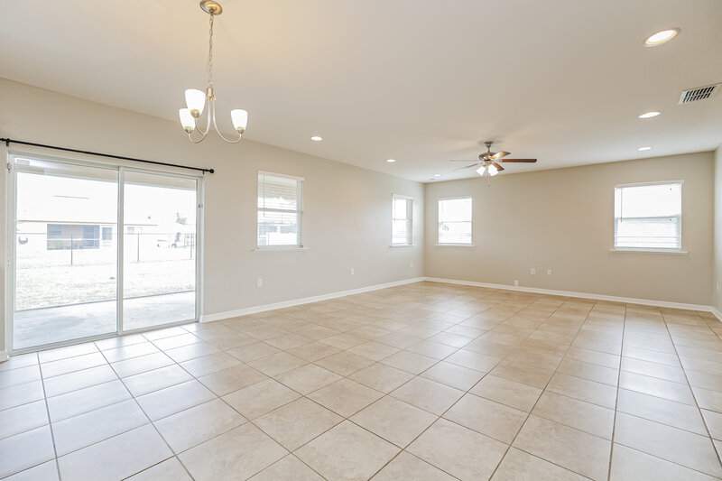 2,275/Mo, 1519 SW 20th Ave Cape Coral, FL 33991 Dining Room View