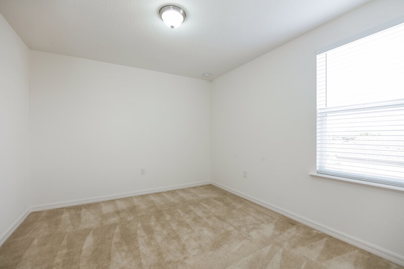 2,270/Mo, 1519 SW 20th Ave Cape Coral, FL 33991 Bedroom View 3