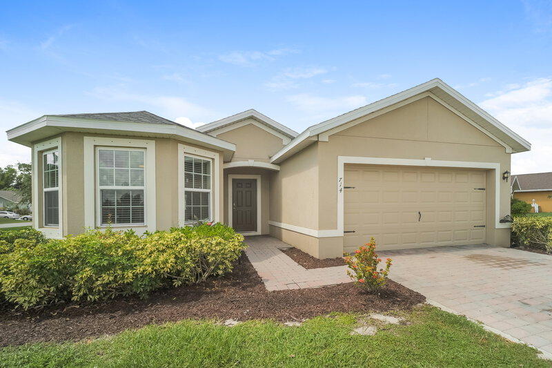 2,010/Mo, 714 SW 6th ST Cape Coral, FL 33991 Front View