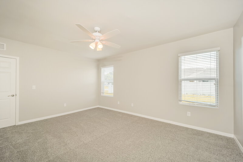 2,010/Mo, 714 SW 6th ST Cape Coral, FL 33991 Main Bedroom View 2