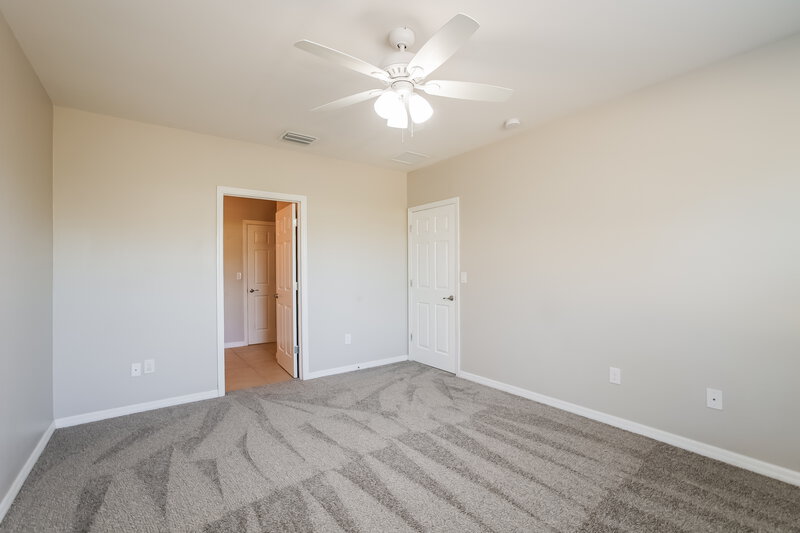 2,055/Mo, 449 SW 19 St Cape Coral, FL 33991 Main Bedroom View 2